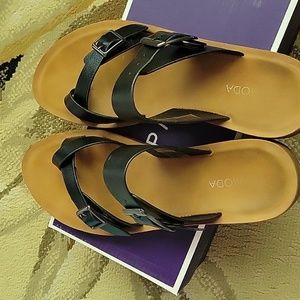 Summer sandals